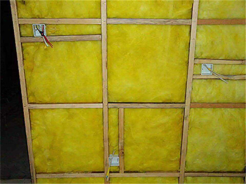 高端巖棉復(fù)合板